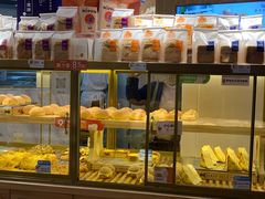 面包甜点陈列柜-BreadTalk面包新语·烘焙蛋糕(高德置地春广场店)