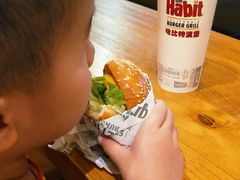 -The Habit Burger Grill 哈比特汉堡(爱琴海店)