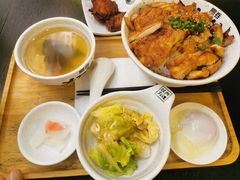 -熊吞·大碗丼烧肉饭(济宁万达广场店)