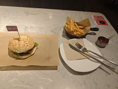 -必胜客(远大路店)