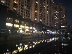 -西北湖绿化广场