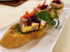 鹅肝酱蒜香面包配香草酱-新侨三宝乐西餐厅(崇文门店)