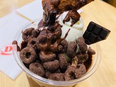巧克力蛋糕华夫脆-DQ·蛋糕·冰淇淋(万象城店)