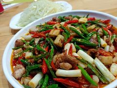 尖椒兔-陈胖子特色菜.鲜货现炒(融景城店)