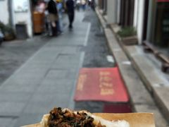 荠菜黑猪肉塌饼-老味茶屋(川沙老街店)