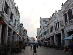 -海口骑楼小吃街