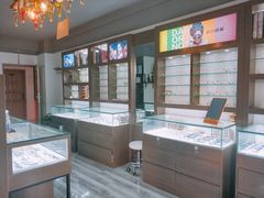 -视野联行眼镜蔡司·依视路官方授权店(顺城店)