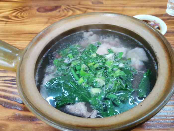 紫金龙窝肉丸-"还不错,味道还不错,肉丸很好吃,也很正宗.