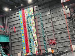 -极限PLAY运动娱乐新世界·团建派对潮玩休闲馆·室内蹦极高空游乐园