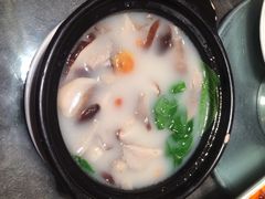 什錦蘑菇湯-106餐厅(山水文园店)