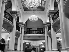 -Salon de Ville浦江汇(上海外滩华尔道夫酒店店)