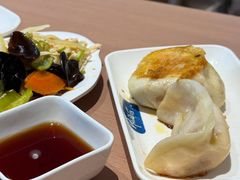 -韩海丽特色美食(秀州路店)