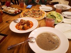 -城市大道红炉披萨烘焙坊