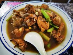 -八两八金·莱芜特色炒鸡(市南漳浦路店)