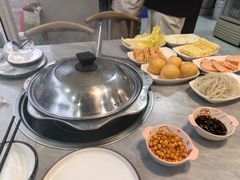 -光头药膳鸡(莱茵小镇店)