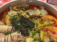 -鱼满舱·鲜活海鲜·正宗鲁菜