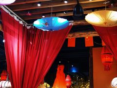 -老滇山寨•云南特色菜•地方菜•民族风情歌舞表演(金碧店)