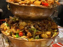 网红秘制双层蛙锅-还是那家•秘制活鱼现烤•香辣美蛙(独墅湖邻里中心店)