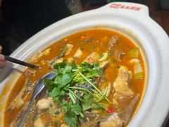 -魏铭鱼头捞饭(晋阳路店)