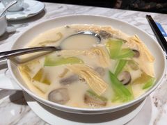 潮式咸菜猪肚煲-东富酒家(龙湖西溪天街店)