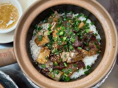 鱼干腊肠煲仔饭-红星光发煲仔饭(文海店)