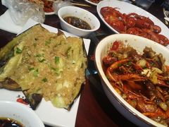 -霄汉牛三鲜湖北砂锅菜(万松园2店)
