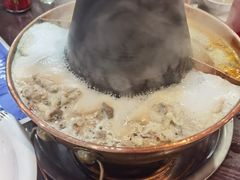 -楼外楼大刀肉传统火锅居(繁荣路店)
