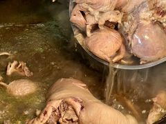 -大众跷脚牛肉馆·非遗传承单位(峨眉山店)