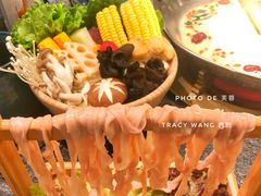 -湊湊火锅·茶憩(打浦桥日月光店)