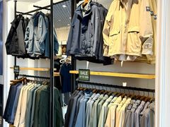 -百联奥特莱斯广场(南京店)