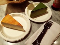 iphone_upload_pic-Lady M Cake Boutique(麦迪逊大道店)