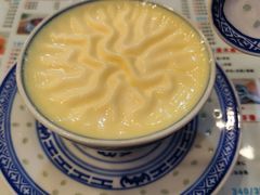 -广信牛奶甜品世家(台东店)