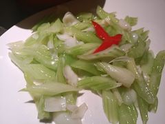 -吴越荣记苏州菜·松鼠桂鱼(月光码头店)