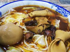 -孙浩特色牛杂面板面(华捷道店)