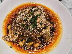 -渝信川菜 · 川味家常菜(财富购物中心店)
