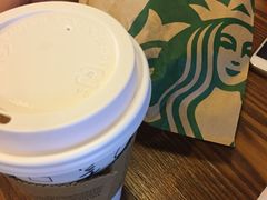 拿铁-星巴克臻选(青岛麦凯乐分店)