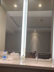 -PE SALON