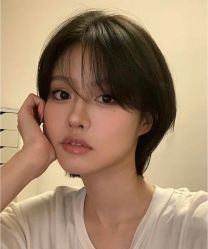 -BULB STUDIO 巴柏明星发型工作室