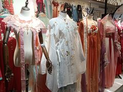 -云锦汉服馆·古典妆造摄影(唐城店)
