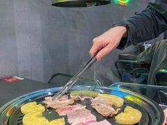 -灶边炉台·东北融合烤肉(南山店)