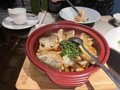 -江上荟·创意中国菜(绿地缤纷城店)