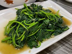 地瓜叶-姐妹临高乳猪店(海垦路店)