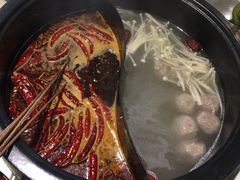 -小郡肝火锅串串香(万达总店)