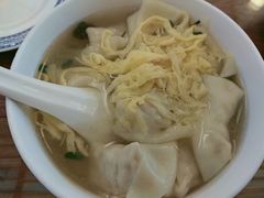 -笑来喜馄饨小笼工坊店(湖滨街店)