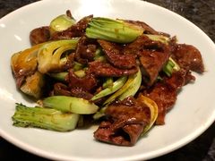 菜梗炒猪肝-菲乐餐厅(三十年经营·湖滨路店)