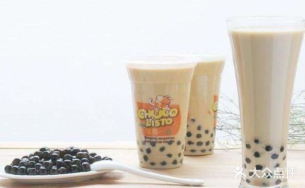 我知道有很多人喜欢喝珍珠奶茶,以前我也喜欢喝