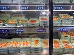 面包甜点陈列柜-蚝英雄鲜蚝自助专门店(长楹天街直营店)