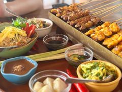 -DiAtas by Art Cafe Bumbu Bali