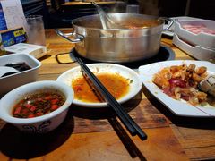-蒙肥羊·酸汤潮牛·鲜牛肉火锅烤肉自助(岗顶店)