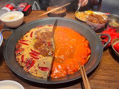 -萍姐火锅·公路夜市(武汉首店)